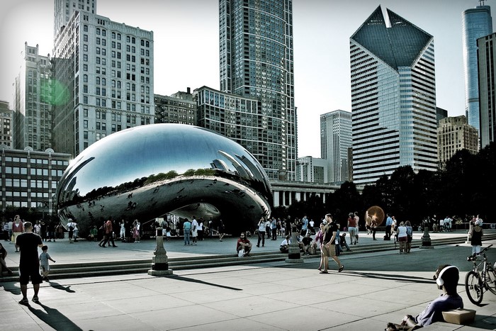 Cloud Gate sculpture in Chicago's Millennium Park