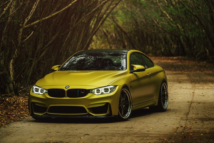 BMW M4 Coupe Austin Yellow