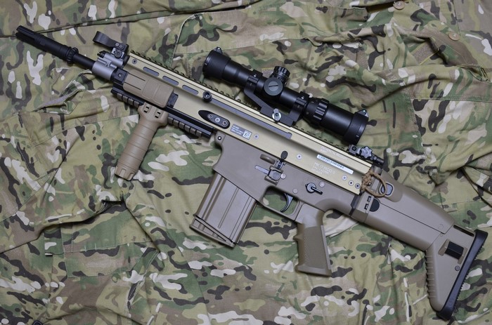 FN SCAR-H rifle with telescopic sight