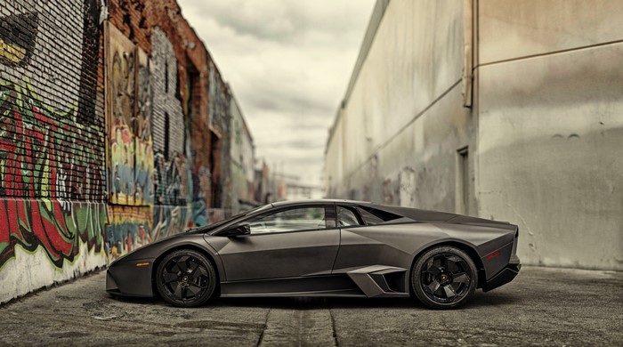 2008 Lamborghini Reventon in Graffiti Alley