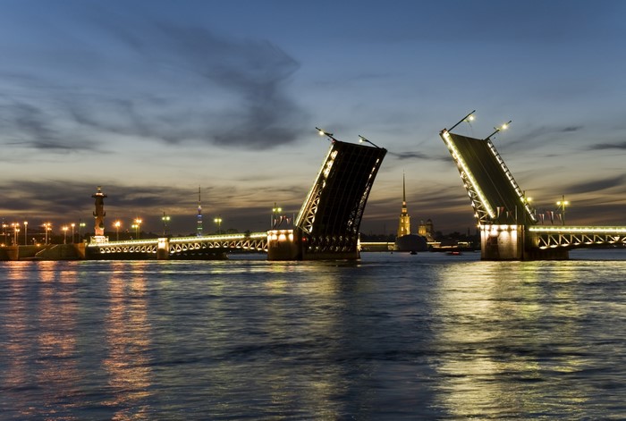 Palace Bridge in St. Petersburg at night