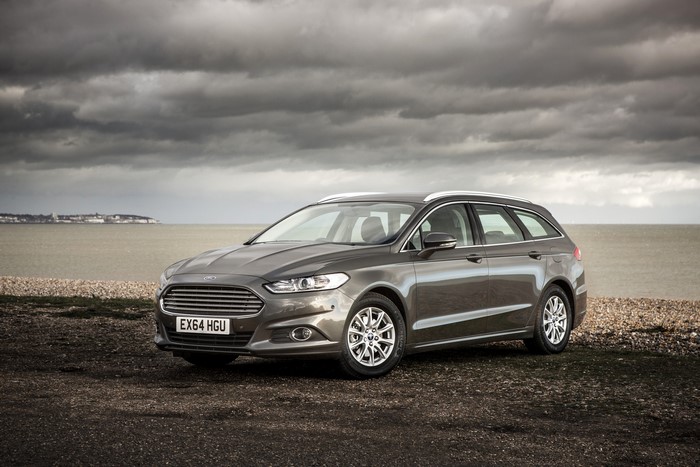 Ford Mondeo SW parked on a beach