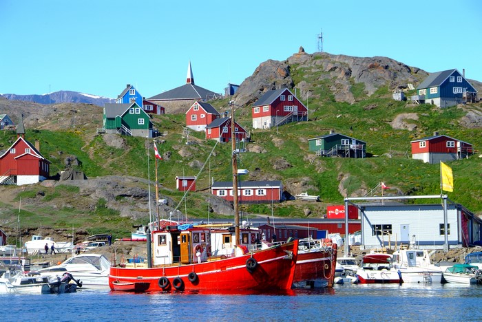 Ships and Houses in Greenland