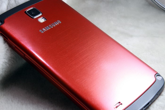 Red Samsung Galaxy S4 Smartphone