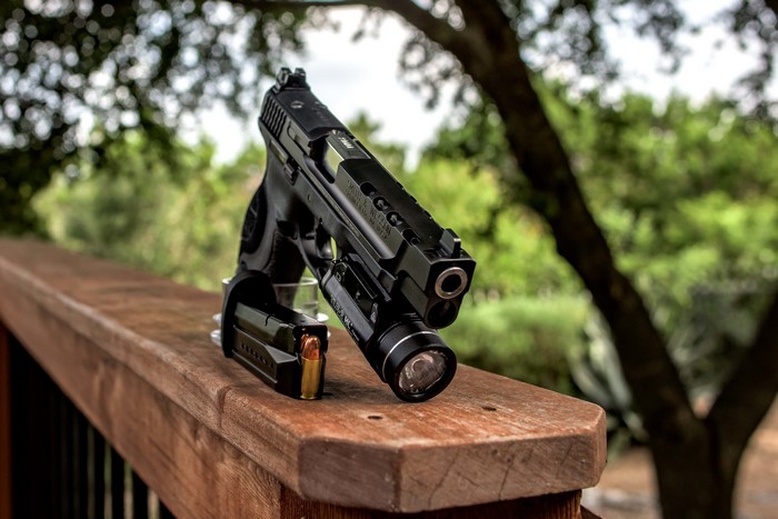 4K Smith & Wesson Pistol with Magazine and Bullet