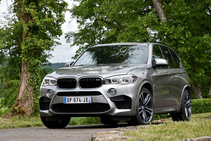 2015 BMW X5 M F15 Front View