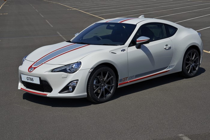 White Toyota GT86 with red and silver racing stripes