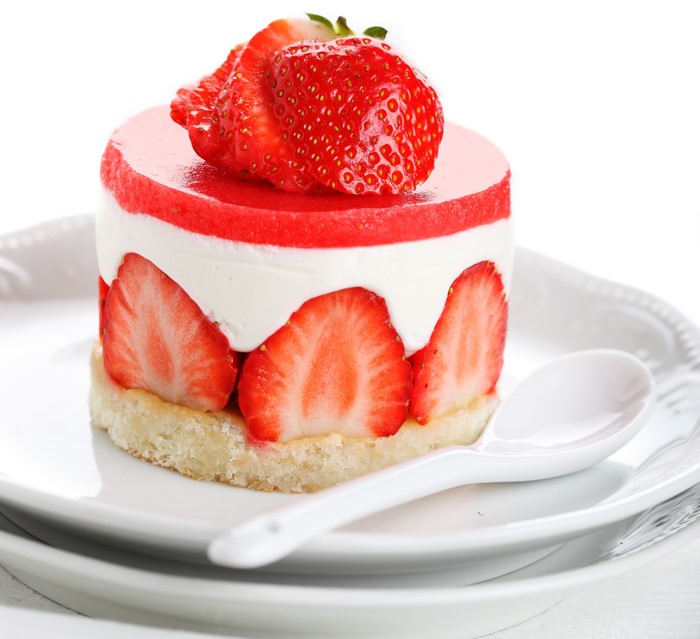Strawberry Mousse Cake with Fresh Strawberries