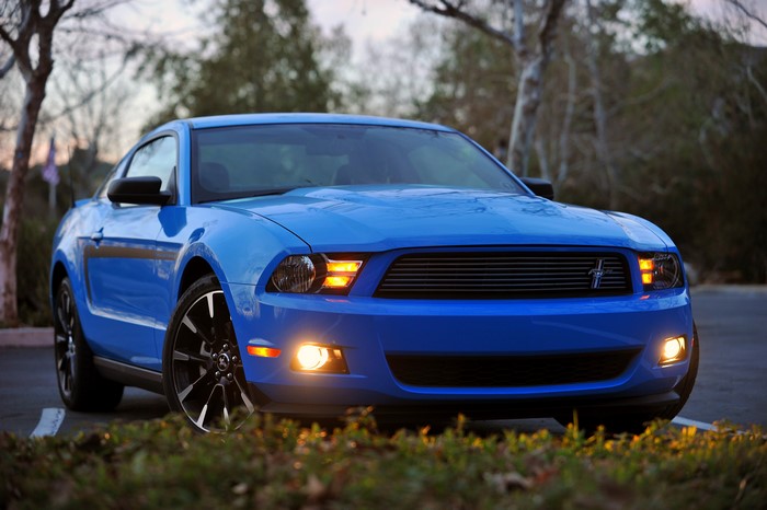 Blue 2012 Ford Mustang V6 Front View