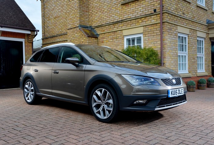 2015 Seat Leon X-Perience parked in front of a house
