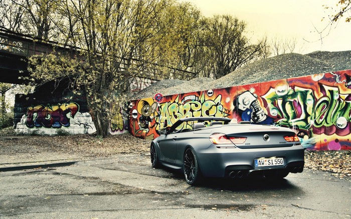 BMW M6 Cabriolet with Graffiti Wall