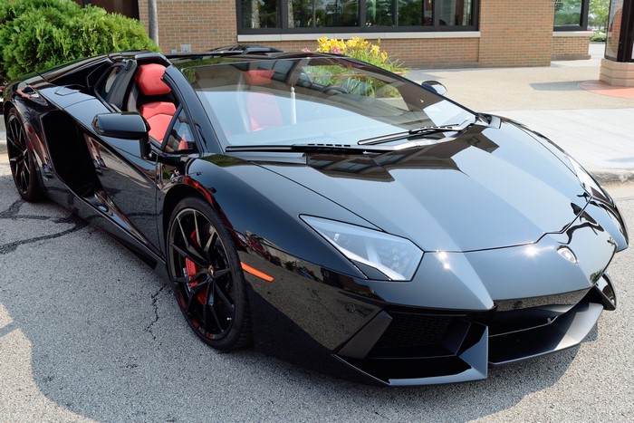 Black Lamborghini Aventador Roadster