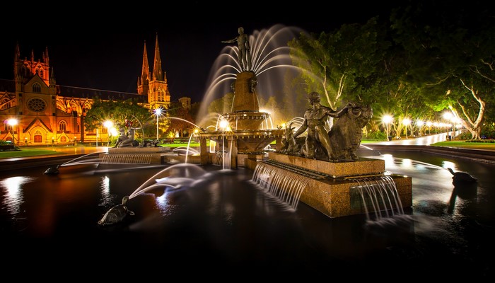 St. Mary's Cathedral and Hyde Park Fountain at Night