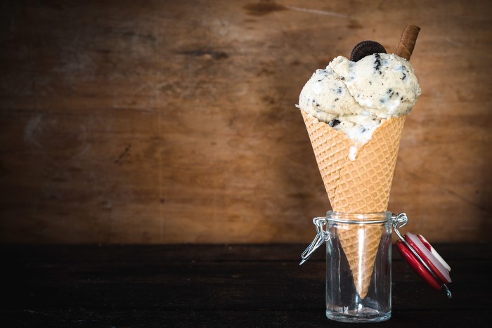 Ice cream cone with cookies and cream