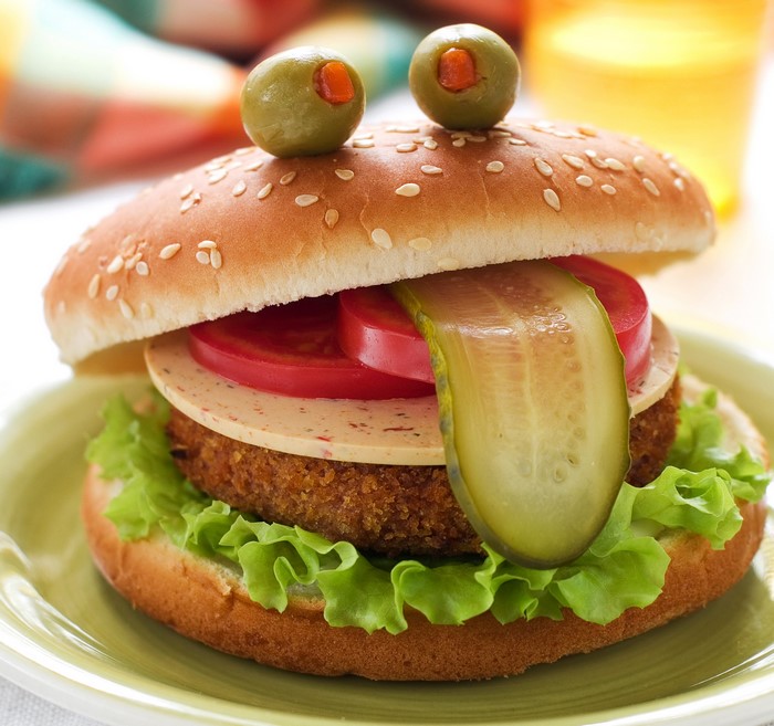 Hamburger with olives and pickle