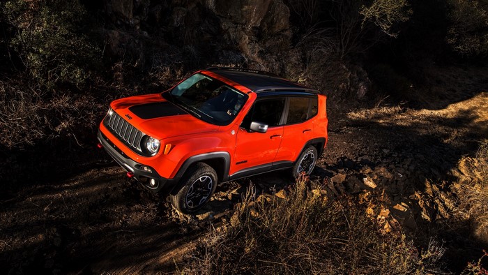 Orange Jeep Renegade Latitude off-roading