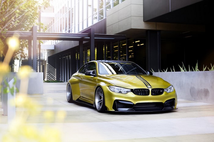 BMW M4 GTRS4 by Vorsteiner