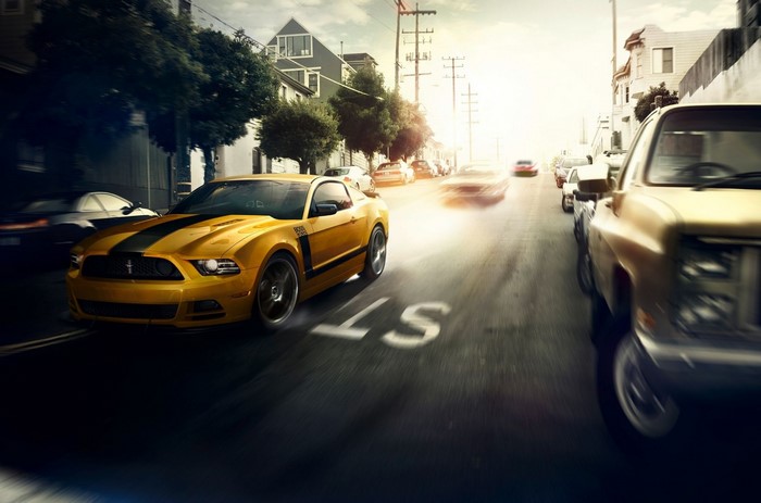 Yellow Ford Mustang Boss 302 on San Francisco Street