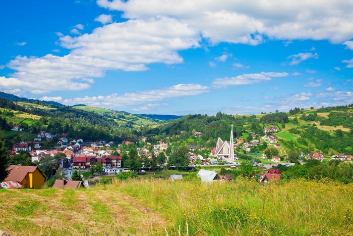 Kroscienko Nad Dunajcem, Poland: Village with Church and Hills
