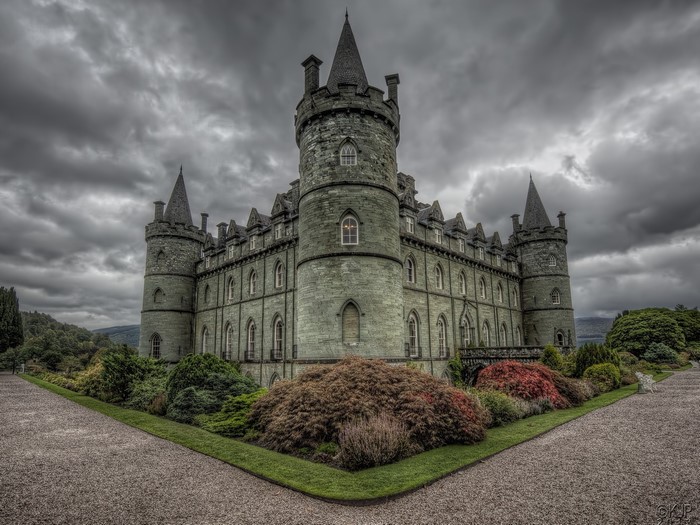 Inveraray Castle, Scotland, HDR, Thundercloud