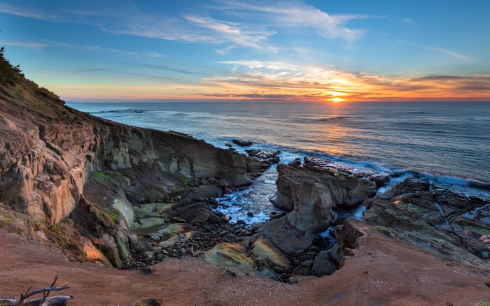 Sunset over the Pacific Ocean coast in Oregon
