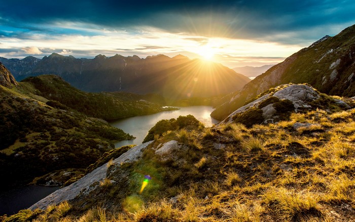 4K Fiordland New Zealand Mountains Sunrise Scenery