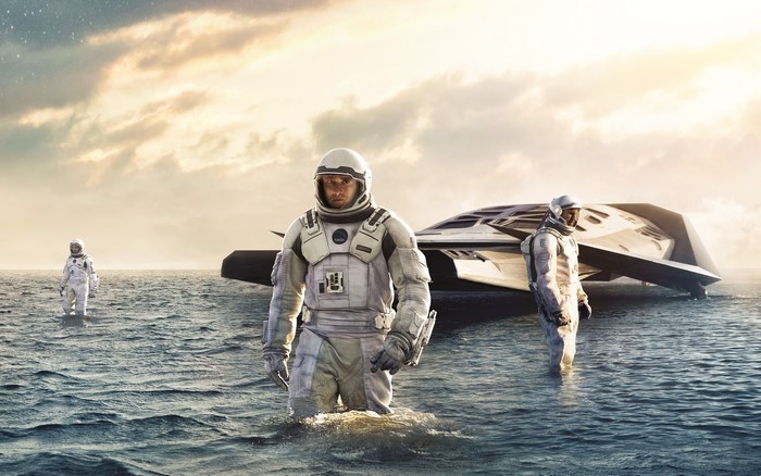 Astronauts from Interstellar on a water planet