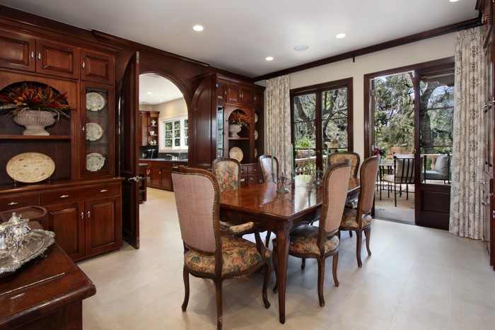 Dining Room with Table and Chairs