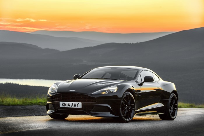 Aston Martin Vanquish Carbon Black