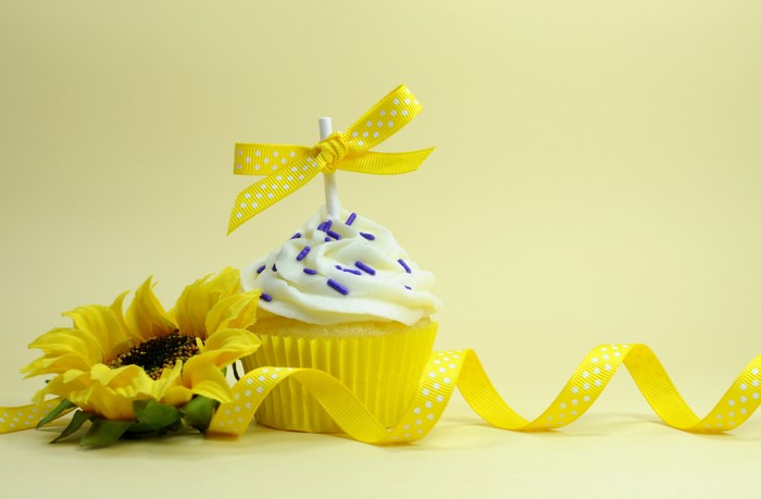 Cupcake with Sunflower and Yellow Ribbon