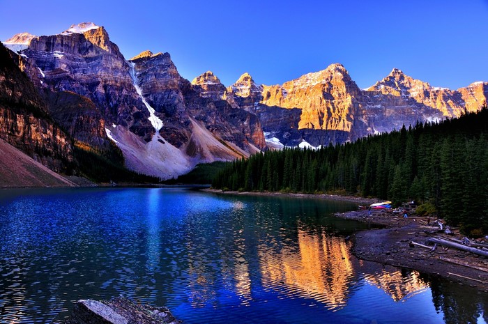 Moraine Lake and Mountains in Banff National Park, Canada