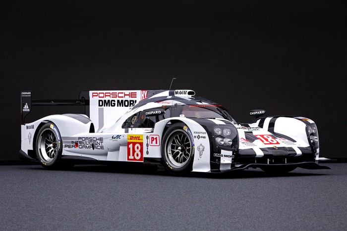 2015 Porsche 919 Hybrid Race Car
