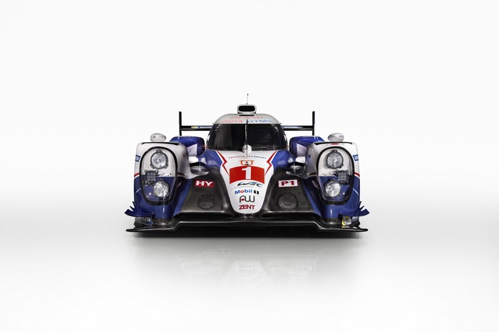 Toyota TS040 Hybrid race car