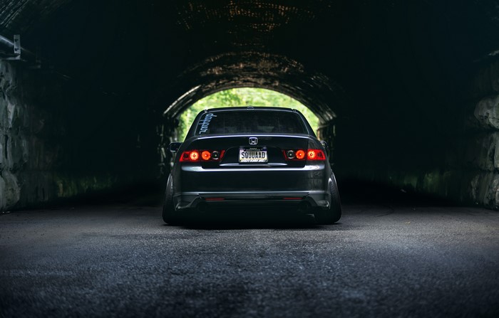 Honda Accord TSX stance in tunnel
