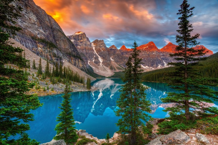 Moraine Lake and Valley of the Ten Peaks, Canada