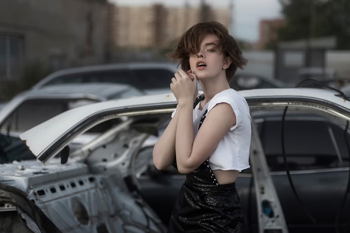 Tatiana Mercalova in a junkyard