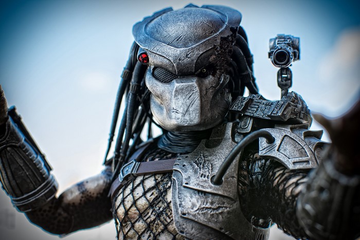 Predator action figure with shoulder-mounted cannon