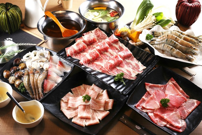 Hot Pot Ingredients: Meat, Seafood, and Vegetables