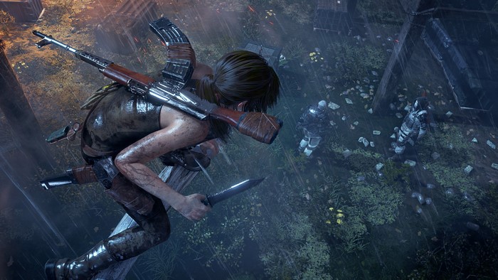 Lara Croft from Rise of the Tomb Raider with assault rifle