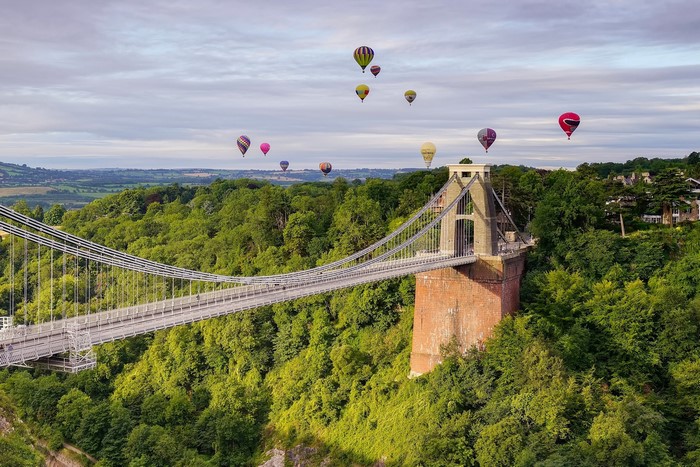 Hot air balloons over Clifton Suspension Bridge, Bristol