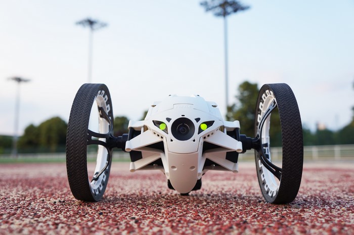 White Parrot Jumping Sumo Robot with Wheels