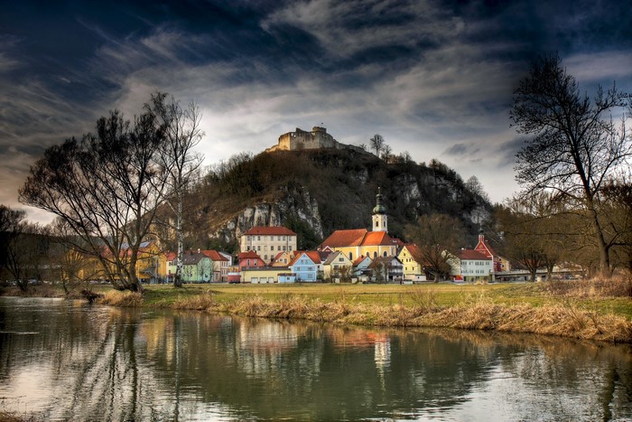 Kallmuenz, Germany: Castle, Church, and River