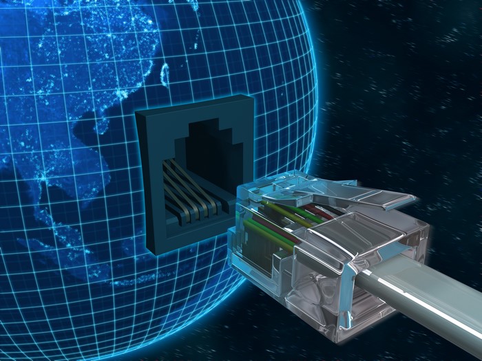 Internet connection to Earth