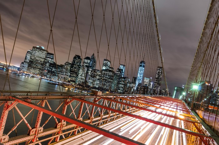 4K Brooklyn Bridge at Night, New York City