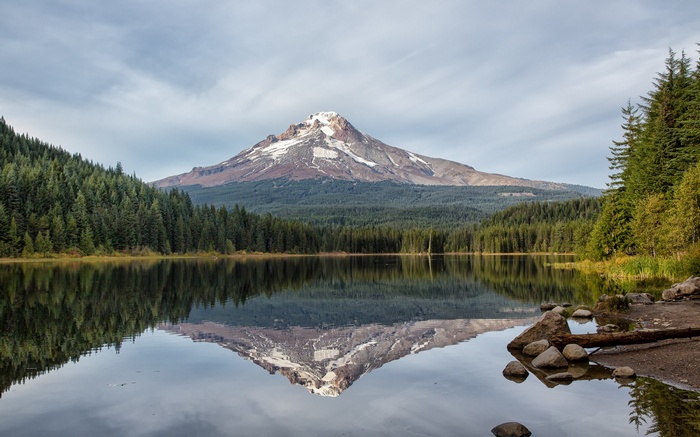 Mount Hood reflected in Trillium Lake, Oregon