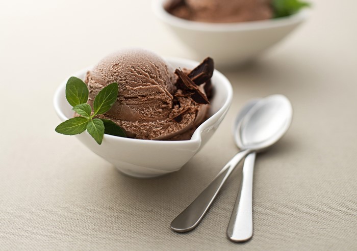 Chocolate ice cream with mint and chocolate shavings