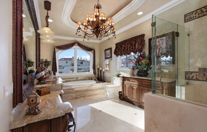 Luxury Bathroom with Chandelier and Bathtub