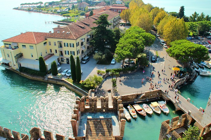 4K Sirmione Italy Houses Marinas From Above Street