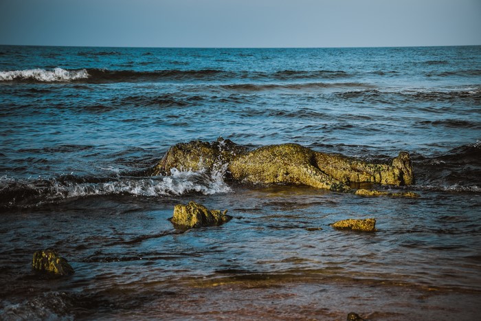 Stones in the Baltic Sea near Zelenogradsk