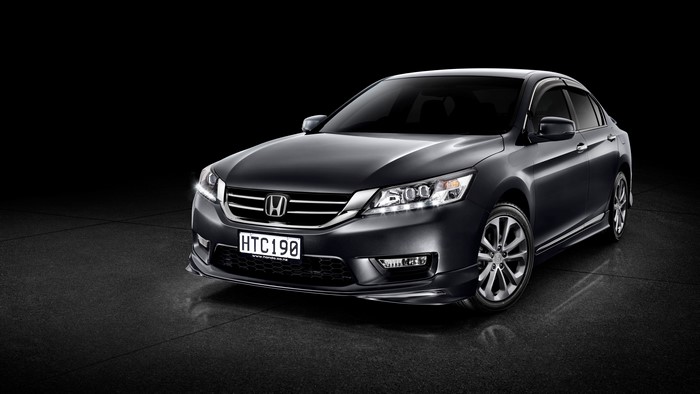 4K 2014 Honda Accord Sport NZ-spec